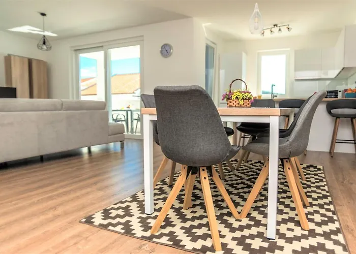 Sea View Luxury Appartement *