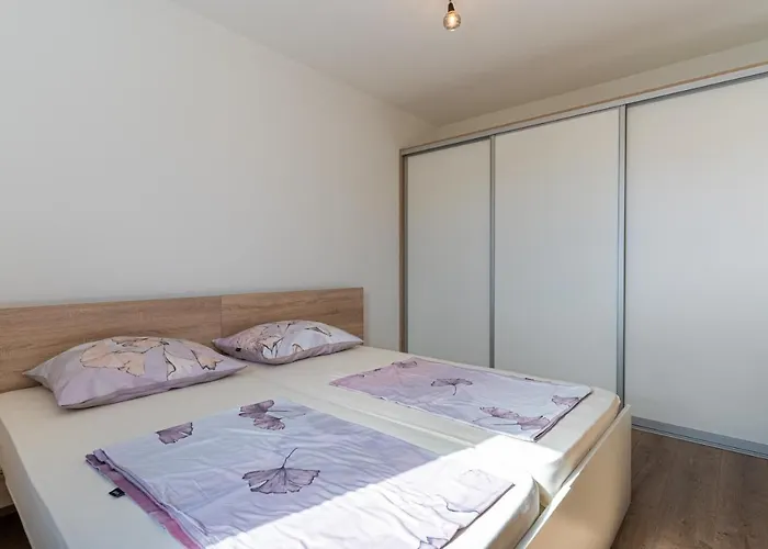 Apartment Sea View Luxury Cres