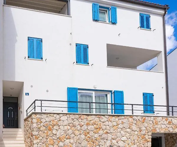Sea View Luxury Apartment