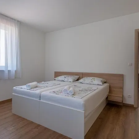 Sea View Luxury * Cres
