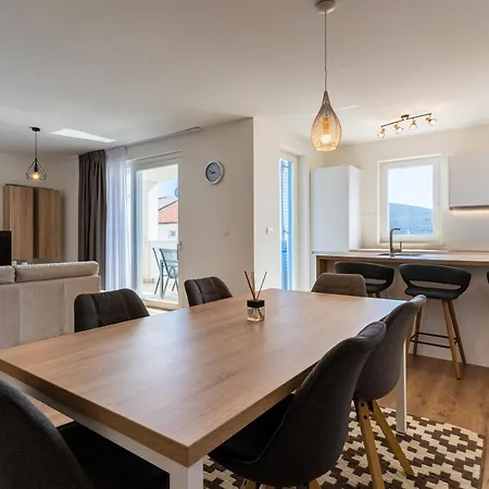 Sea View Luxury * Cres
