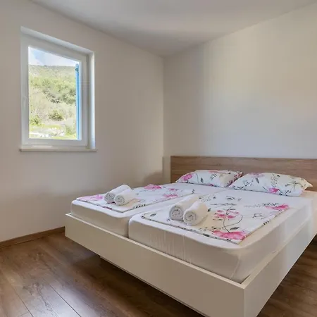 Sea View Luxury * Cres